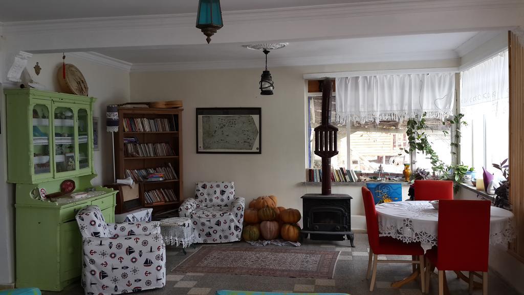 Lipsos Hotel Yeniliman Esterno foto